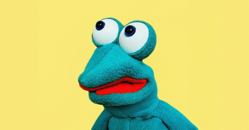 Токсичный ансамбль лягухо: почему офисный фолк и песни про корпкультуру — главный тренд прямо сейчас