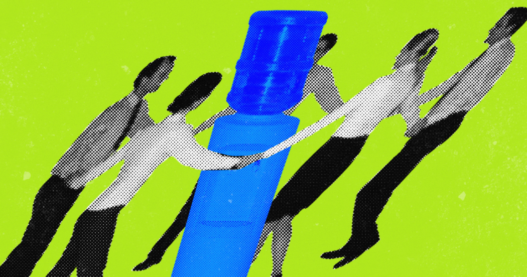 Сплетням — да! Ученые нашли пользу в шушуканьях у кулера для адаптации новичков